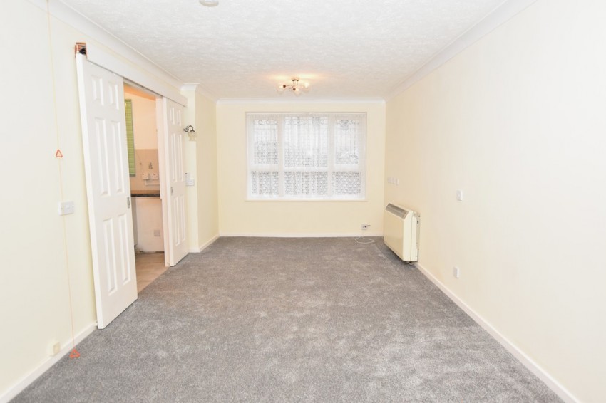 Images for Queens Court, Cliftonville EAID:f7dad3ea73a210ef97482ecc254de312 BID:1