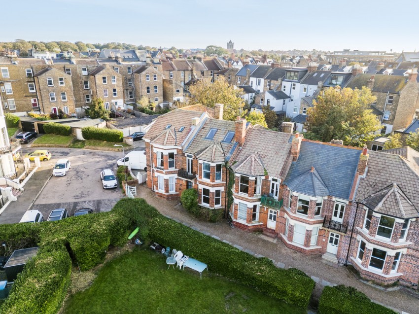 Images for Beach House, Royal Crescent, Margate EAID:f7dad3ea73a210ef97482ecc254de312 BID:1