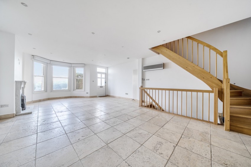 Images for Beach House, Royal Crescent, Margate EAID:f7dad3ea73a210ef97482ecc254de312 BID:1