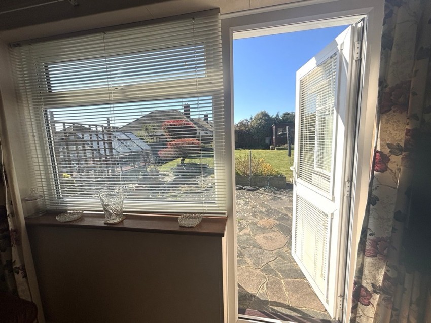 Images for South Facing Garden, Magnolia Avenue EAID:f7dad3ea73a210ef97482ecc254de312 BID:1