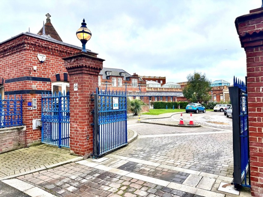 Images for Alexandra Court, Canterbury Road, Margate EAID:f7dad3ea73a210ef97482ecc254de312 BID:1