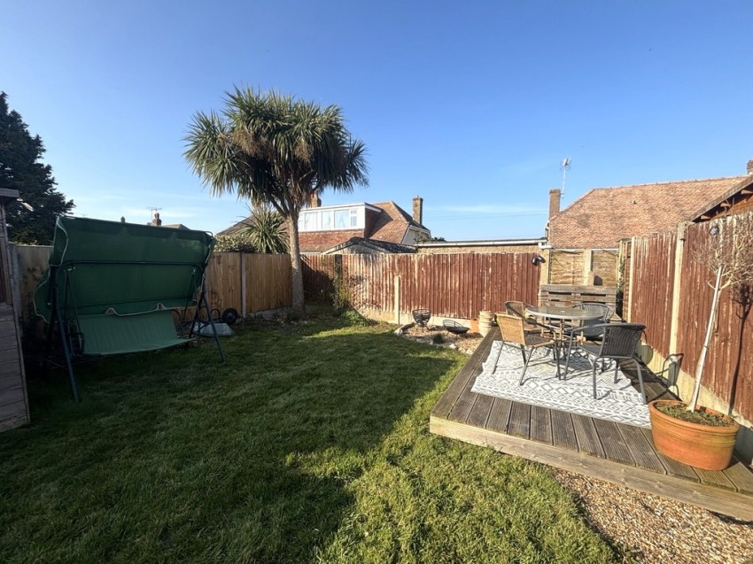 Images for Barrington Crescent, Birchington, Birchington-on-Sea EAID:f7dad3ea73a210ef97482ecc254de312 BID:1