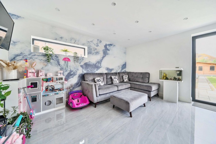 Images for Hartsdown Road, Margate EAID:f7dad3ea73a210ef97482ecc254de312 BID:1