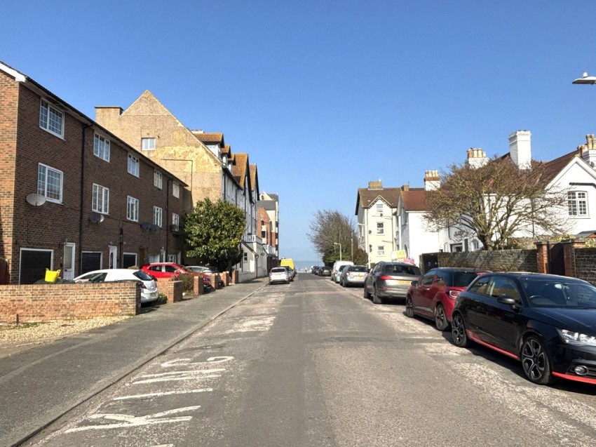 Images for Beach Road, Westgate-on-Sea EAID:f7dad3ea73a210ef97482ecc254de312 BID:1