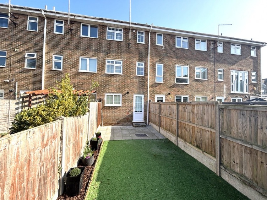 Images for Beach Road, Westgate-on-Sea EAID:f7dad3ea73a210ef97482ecc254de312 BID:1