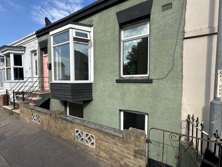Images for Eaton Road, Margate EAID:f7dad3ea73a210ef97482ecc254de312 BID:1
