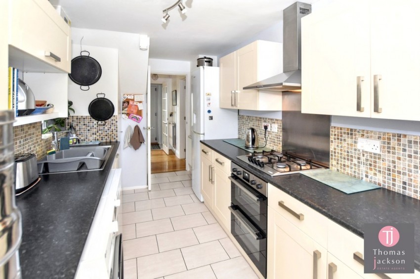 Images for Hunting Gate, Birchington EAID:f7dad3ea73a210ef97482ecc254de312 BID:1
