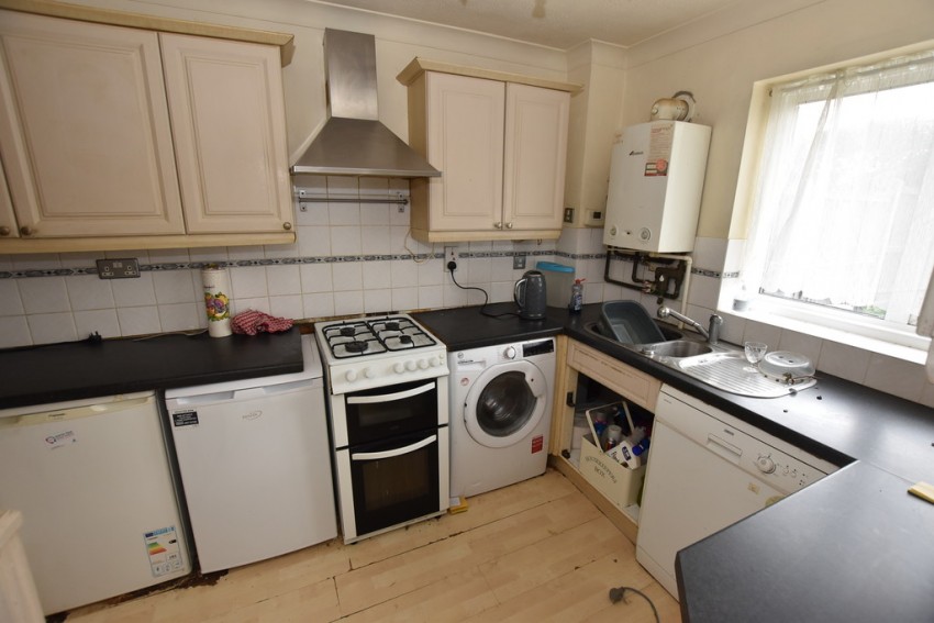 Images for Lamberhurst Way, Cliftonville EAID:f7dad3ea73a210ef97482ecc254de312 BID:1
