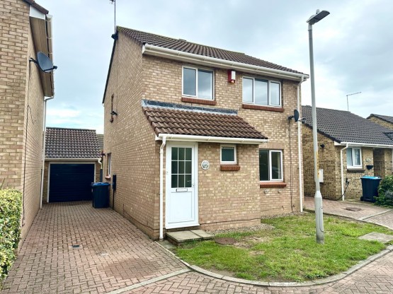 Ivychurch Gardens, Cliftonville, Margate - EAID:f7dad3ea73a210ef97482ecc254de312, BID:1