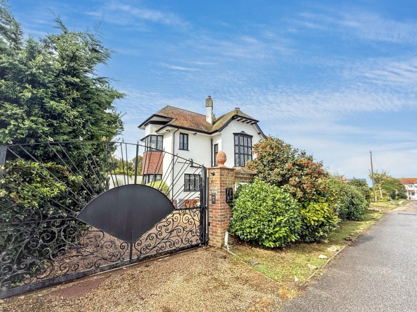 Images for First Avenue, Broadstairs EAID:f7dad3ea73a210ef97482ecc254de312 BID:1