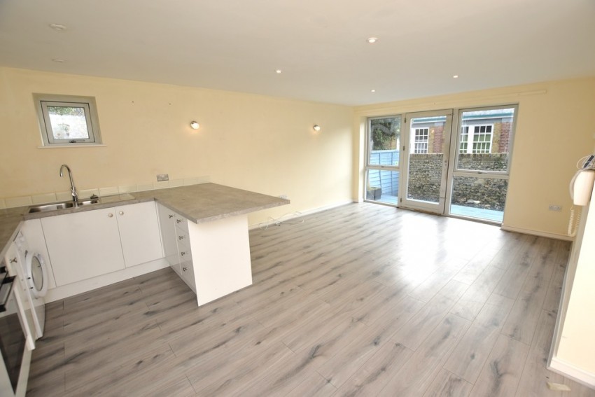 Images for Priory Courtyard, Ramsgate EAID:f7dad3ea73a210ef97482ecc254de312 BID:1