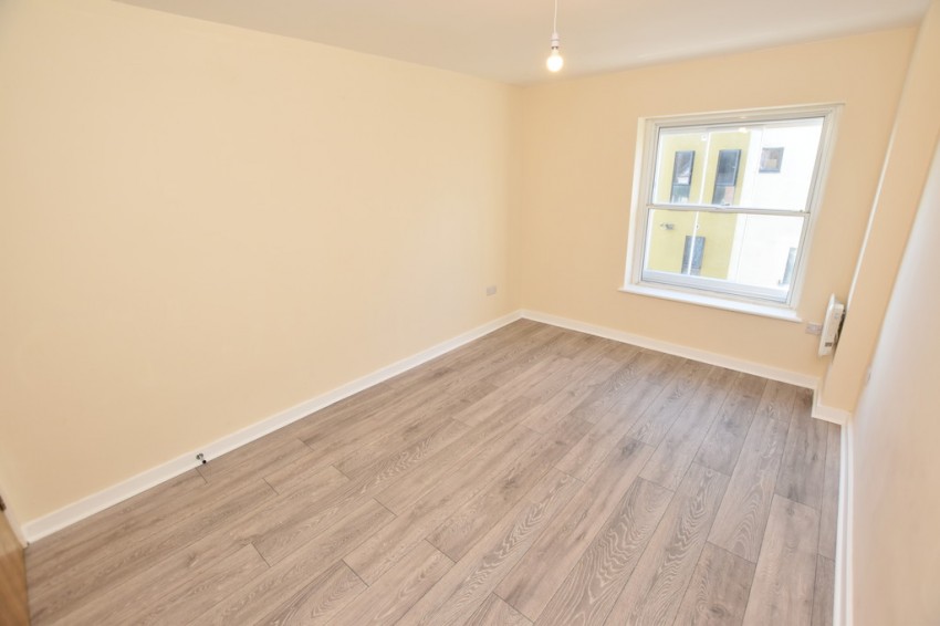 Images for Trinity Square, Margate EAID:f7dad3ea73a210ef97482ecc254de312 BID:1