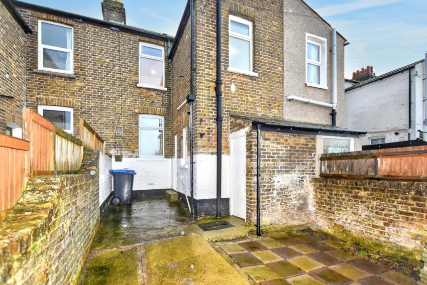 Images for Byron Avenue, Margate EAID:f7dad3ea73a210ef97482ecc254de312 BID:1